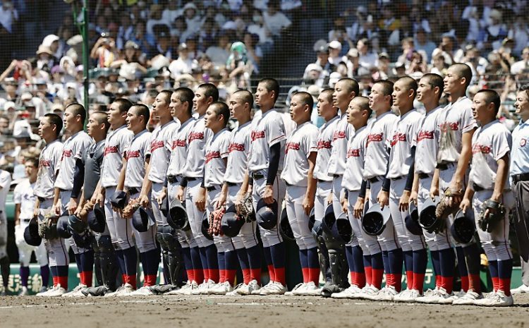 재일 한국계 민족학교 교토국제고, 日고시엔 첫 우승…한국어 교가로 피날레