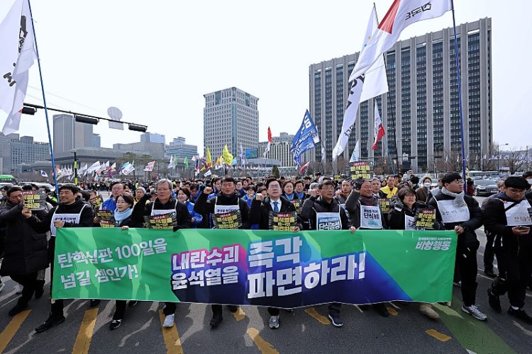 한국, 국제기관 평가서 2년 연속 '독재화' 평가